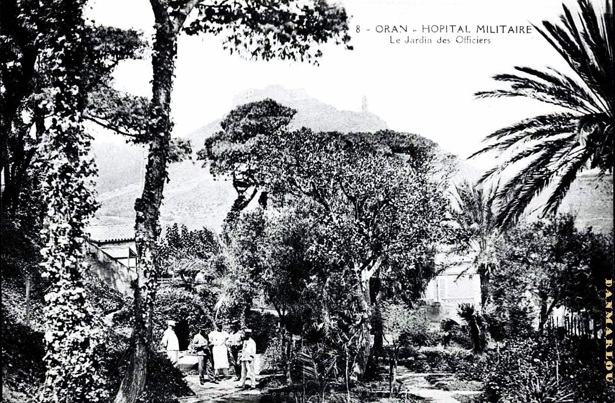 27 - ORAN HOPITAL MILITAIRE BAUDENS.jpg